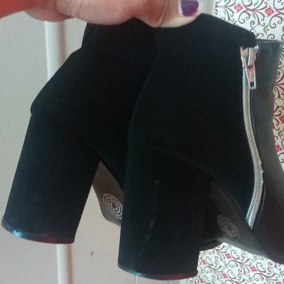 black ankle boots with heel 😍😍😍 - Picture 5 of 5